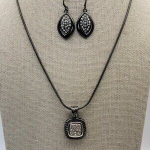 Alfani Gunmetal Clear Crystal Small Pendant Necklace 21in + Drop Earrings 1 in